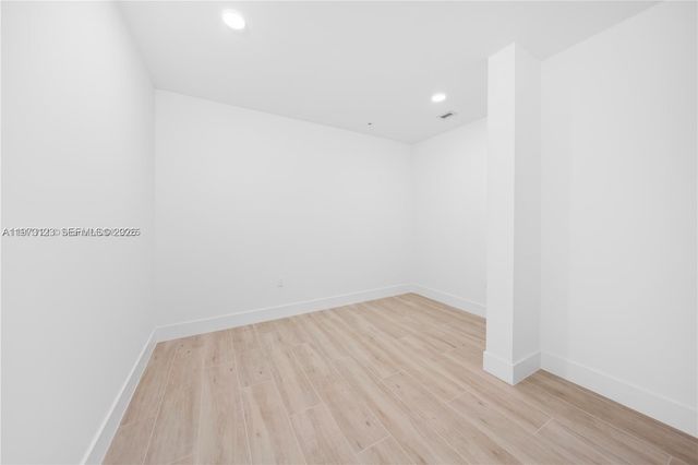 32 NW 14th Ave 3, Miami, FL 33125