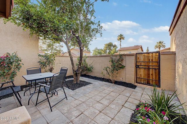 14852 N 24TH Drive 5, Phoenix, AZ 85023