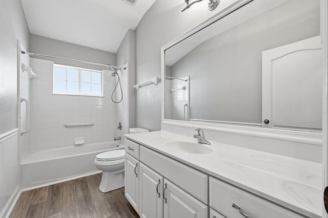 121 Edge Of Woods Rd, St Augustine, FL 32092