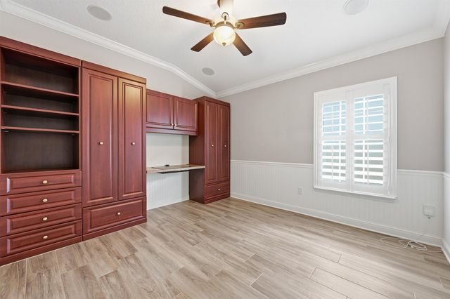 121 Edge Of Woods Rd, St Augustine, FL 32092