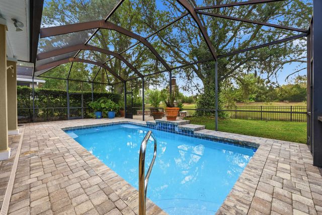 121 Edge Of Woods Rd, St Augustine, FL 32092