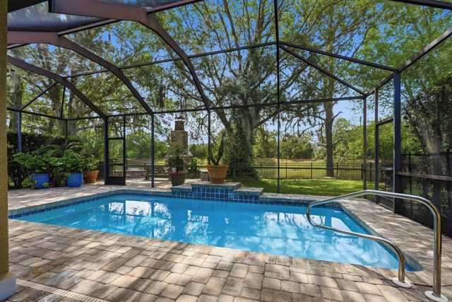 121 Edge Of Woods Rd, St Augustine, FL 32092
