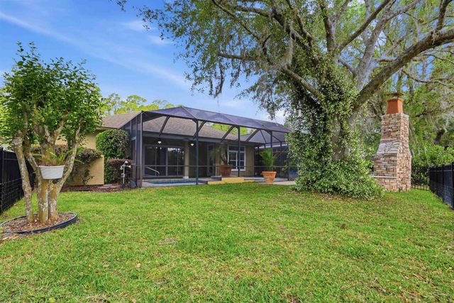 121 Edge Of Woods Rd, St Augustine, FL 32092