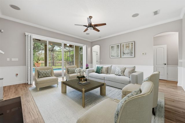 121 Edge Of Woods Rd, St Augustine, FL 32092