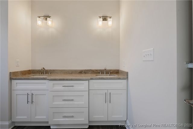 140 McNeill Street, Hope Mills, NC 28348