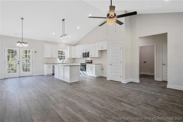 140 McNeill Street, Hope Mills, NC 28348