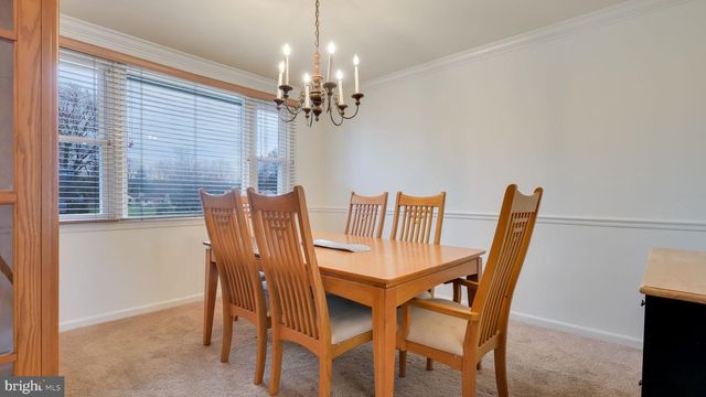 79 W BUTTONWOOD DR, Churchville, PA 18966