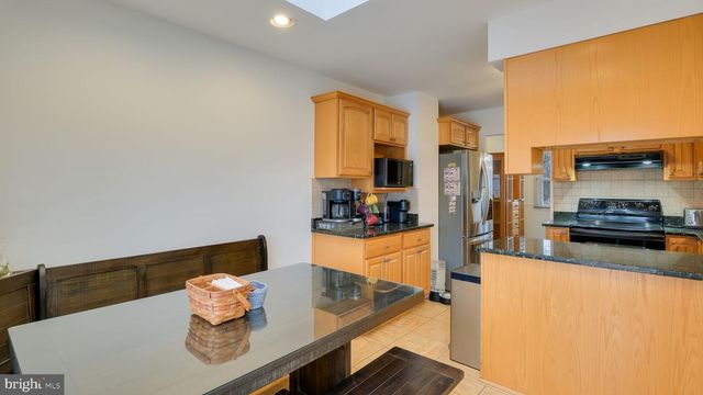 79 W BUTTONWOOD DR, Churchville, PA 18966