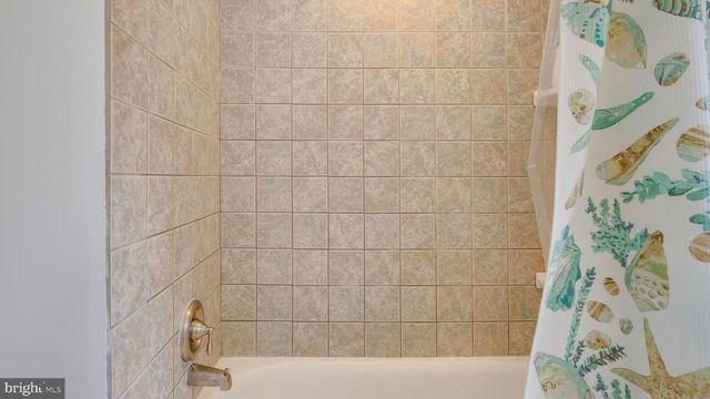 79 W BUTTONWOOD DR, Churchville, PA 18966