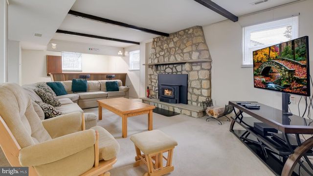 79 W BUTTONWOOD DR, Churchville, PA 18966