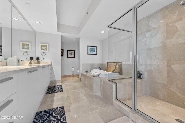 231 Riverside Dr Unit 404, Holly Hill, FL 32117