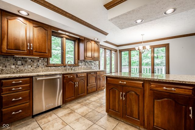 10715 Compass Court, Indianapolis, IN 46256