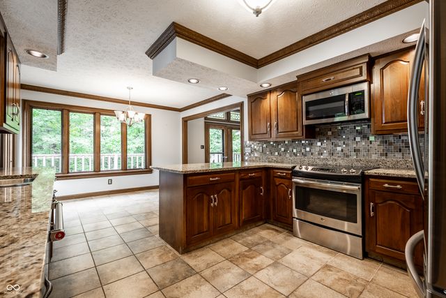 10715 Compass Court, Indianapolis, IN 46256