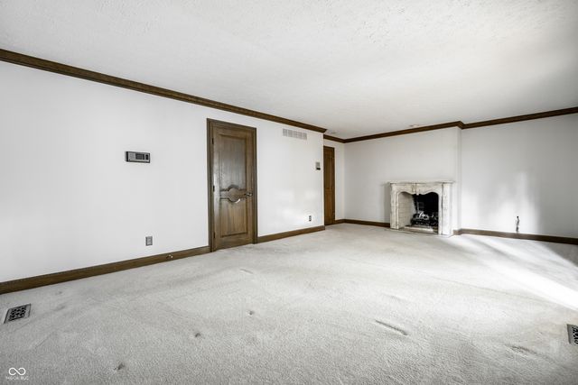 10715 Compass Court, Indianapolis, IN 46256