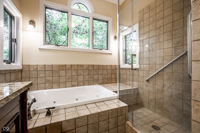 10715 Compass Court, Indianapolis, IN 46256