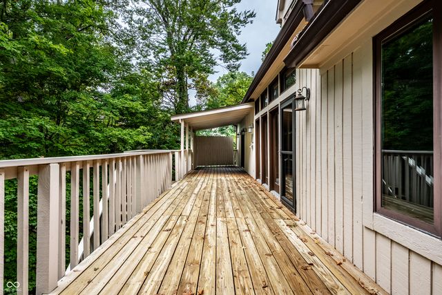 10715 Compass Court, Indianapolis, IN 46256