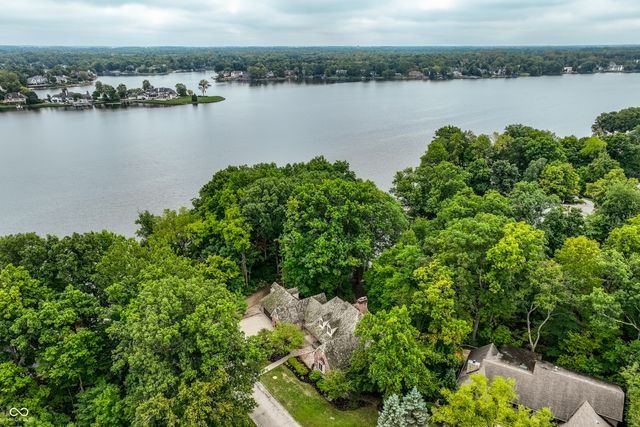 10715 Compass Court, Indianapolis, IN 46256