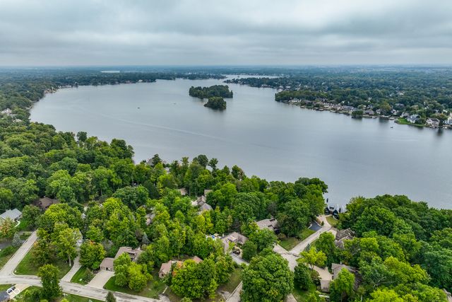 10715 Compass Court, Indianapolis, IN 46256