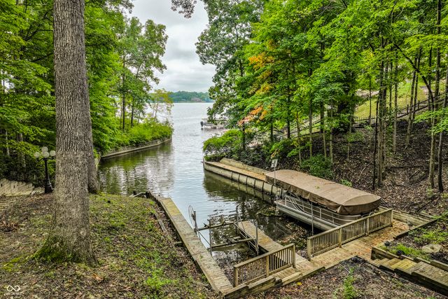 10715 Compass Court, Indianapolis, IN 46256