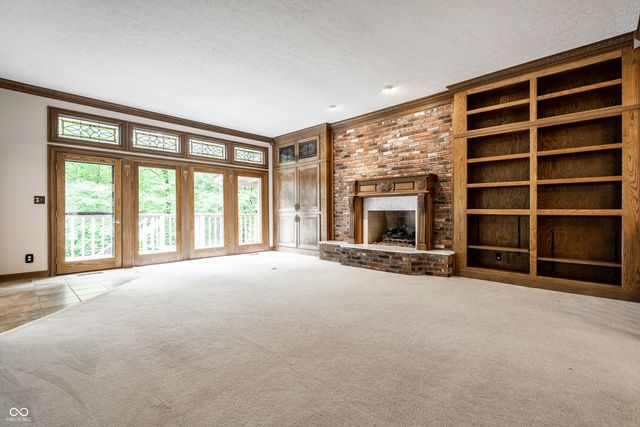 10715 Compass Court, Indianapolis, IN 46256