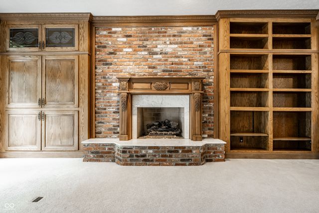 10715 Compass Court, Indianapolis, IN 46256