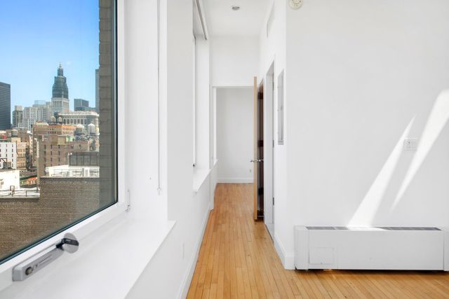 121 W 19TH Street PHF, New York City, NY 10011