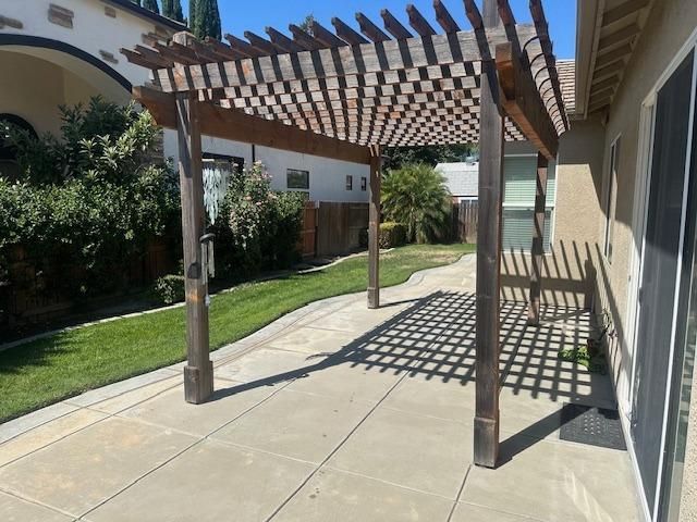 2214 Milano St, Manteca, CA 95337