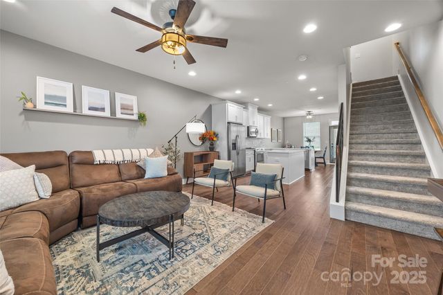 4127 Bryant Terraces Drive, Charlotte, NC 28208