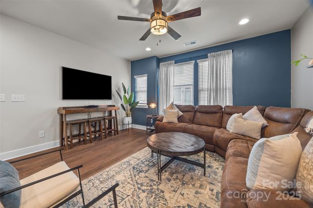 4127 Bryant Terraces Drive, Charlotte, NC 28208