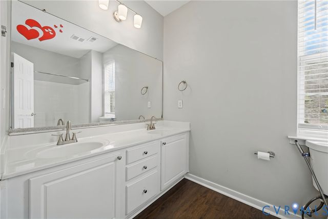 305 Perrymont Rd, Hopewell, VA 23860