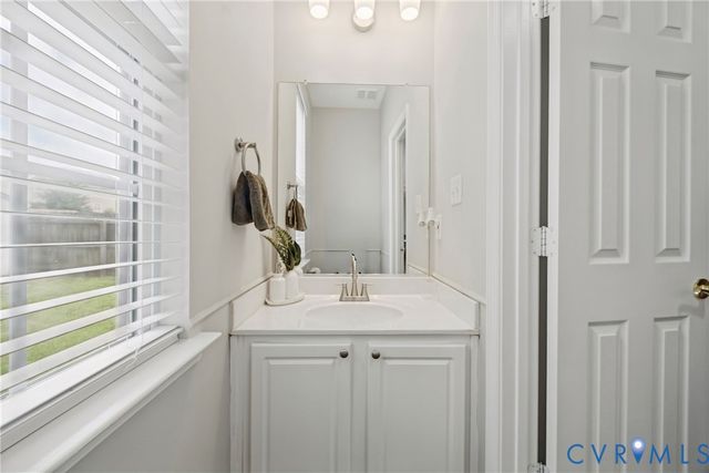 305 Perrymont Rd, Hopewell, VA 23860