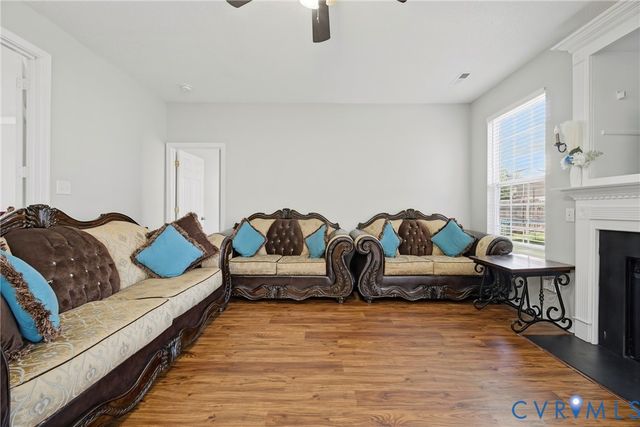 305 Perrymont Rd, Hopewell, VA 23860