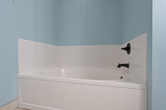 2122 Deer Creek TRL, Round Rock, TX 78665