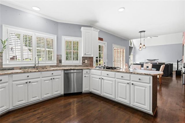 5502 Oakwood Drive, Stone Mountain, GA 30087