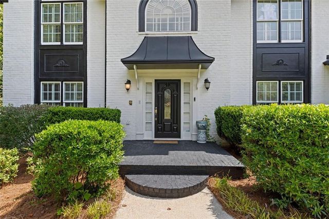 5502 Oakwood Drive, Stone Mountain, GA 30087