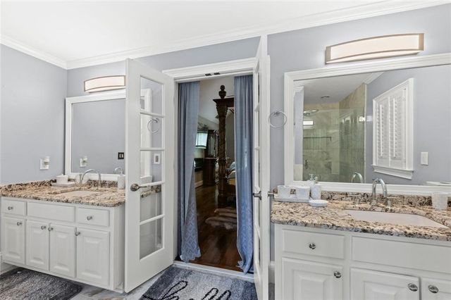 5502 Oakwood Drive, Stone Mountain, GA 30087