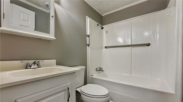 2499 Henry Gallman Road, Resaca, GA 30735