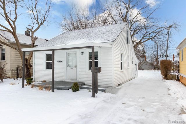 23824 Tuscany Avenue, Eastpointe, MI 48021