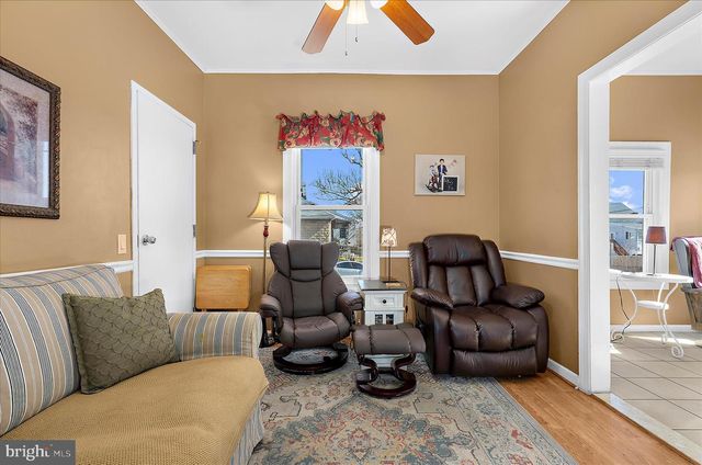 317 DORIS, Baltimore, MD 21225