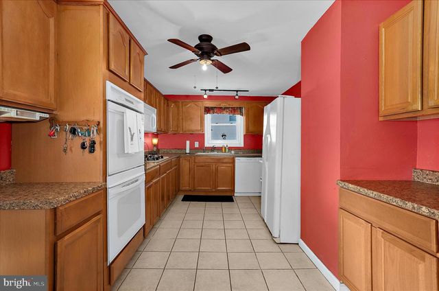 317 DORIS, Baltimore, MD 21225