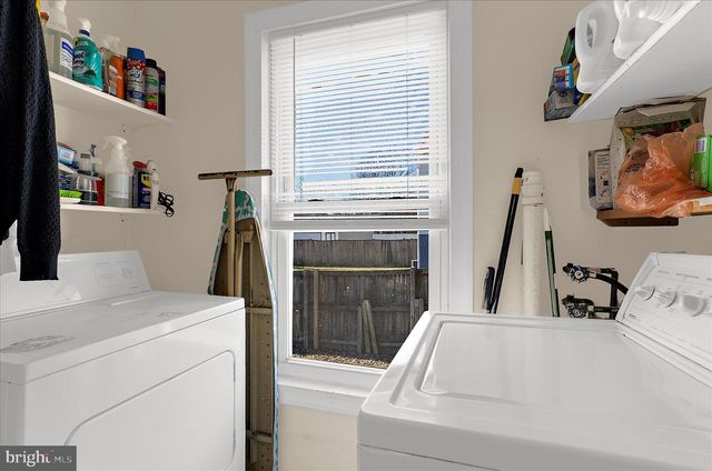 317 DORIS, Baltimore, MD 21225