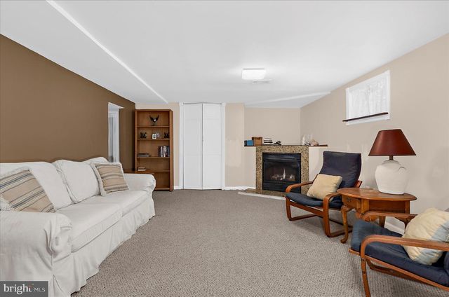 317 DORIS, Baltimore, MD 21225