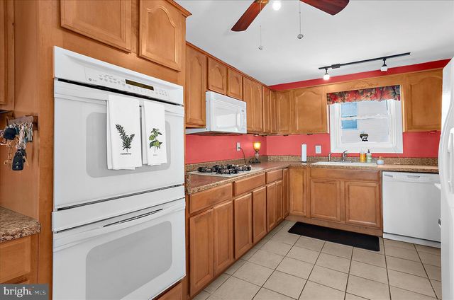 317 DORIS, Baltimore, MD 21225