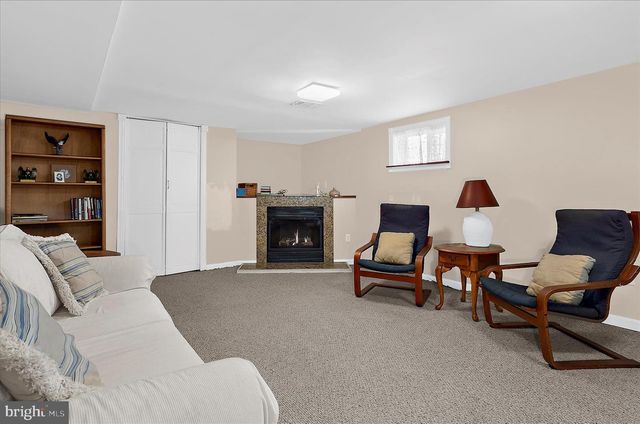 317 DORIS, Baltimore, MD 21225