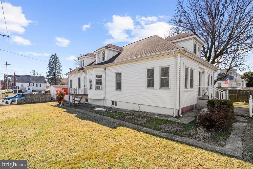 317 DORIS, Baltimore, MD 21225