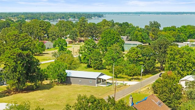 131 High Crest Drive, Point Blank, TX 77364