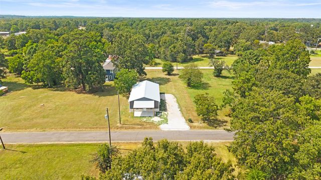 131 High Crest Drive, Point Blank, TX 77364