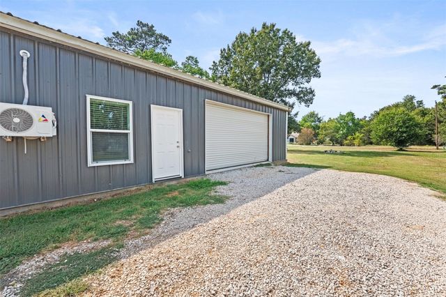 131 High Crest Drive, Point Blank, TX 77364