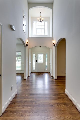 1002 Glessner DR, Spring Hill, TN 37174