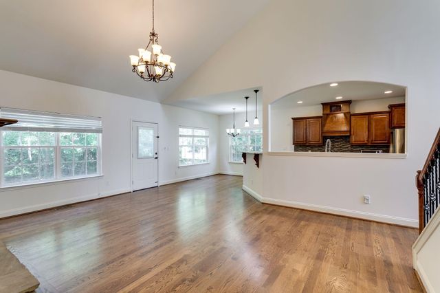 1002 Glessner DR, Spring Hill, TN 37174